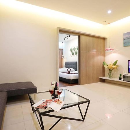 Elegant Living At Loft Imago Kk Apartamento Kampong Sembulan Exterior foto