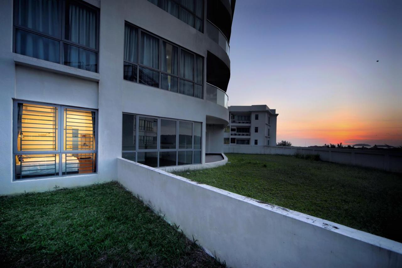 Elegant Living At Loft Imago Kk Apartamento Kampong Sembulan Exterior foto