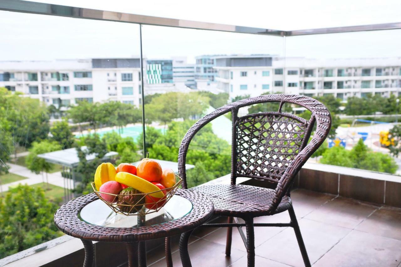 Elegant Living At Loft Imago Kk Apartamento Kampong Sembulan Exterior foto